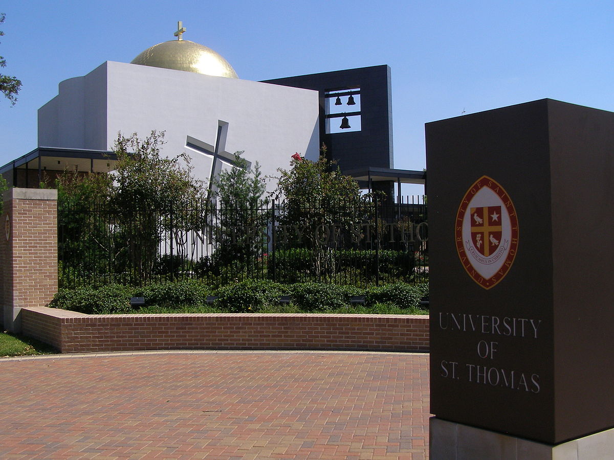 The entrance to University of St Thomas