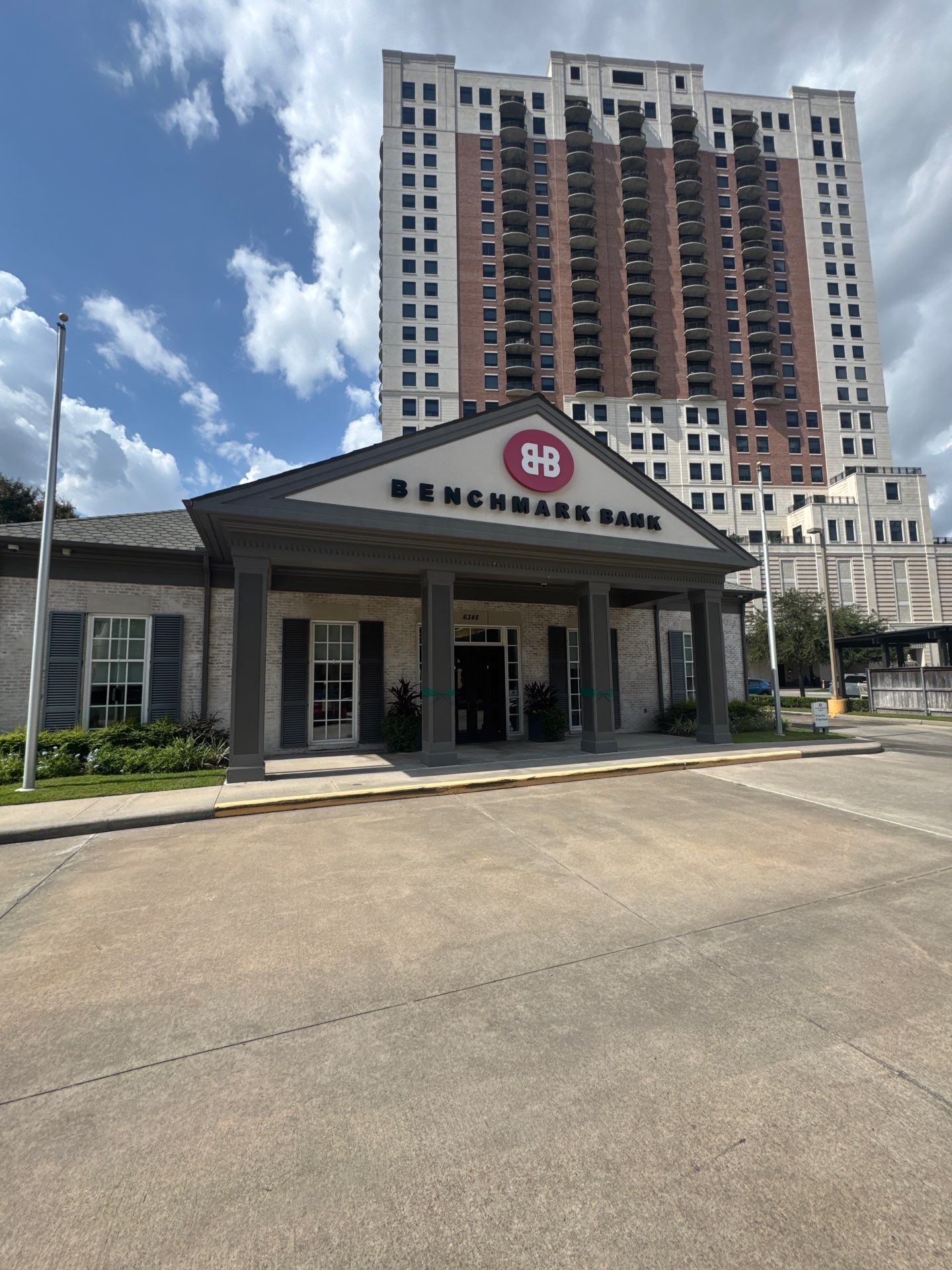 Benchmark Bank in Houston, TX