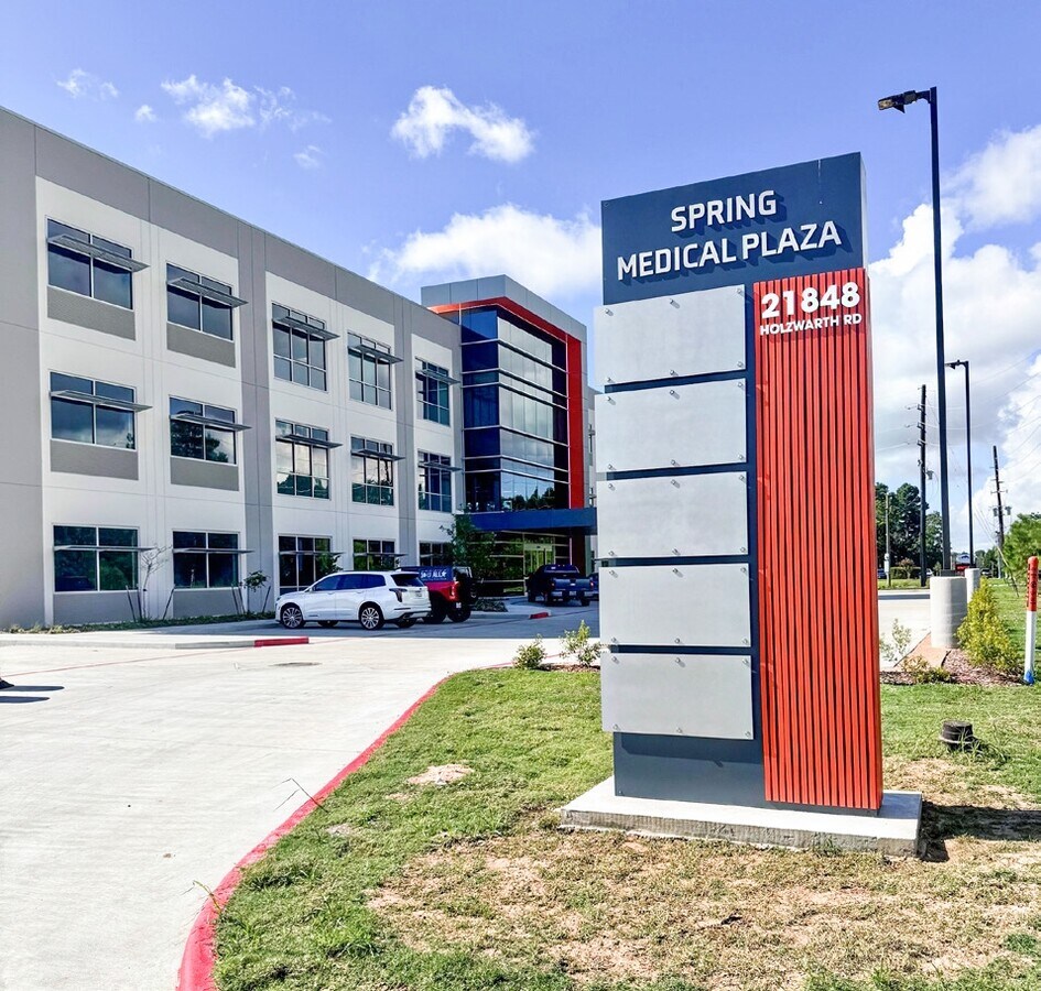 A medical office building in Spring, TX