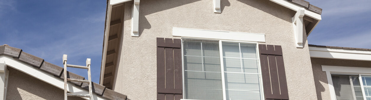 tips to protect second floor break-ins shows ladder reaching second story
